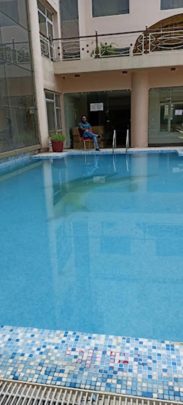 The Fern Residency Haridwar Hotel Exterior foto