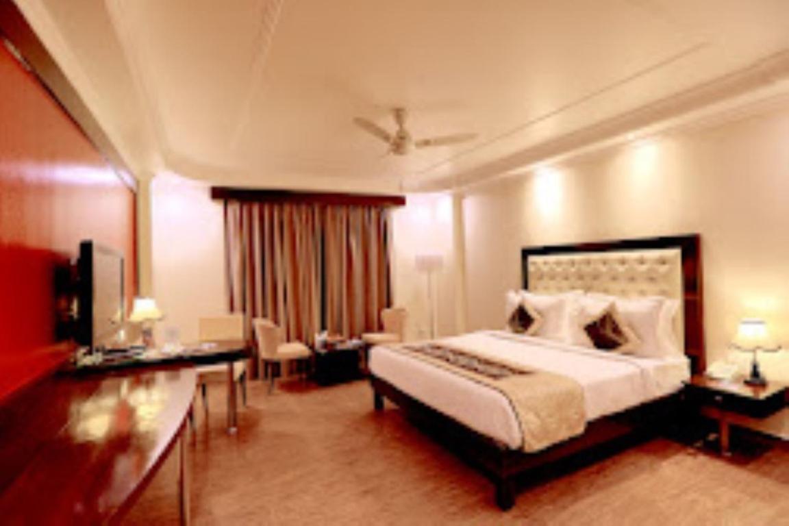 The Fern Residency Haridwar Hotel Exterior foto